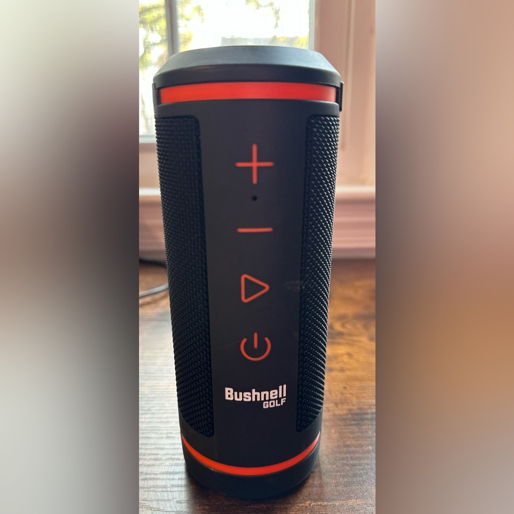 Like new Bushnell GPS golf speaker